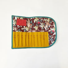 Charger l&#39;image dans la galerie, Pochette range-crochets
